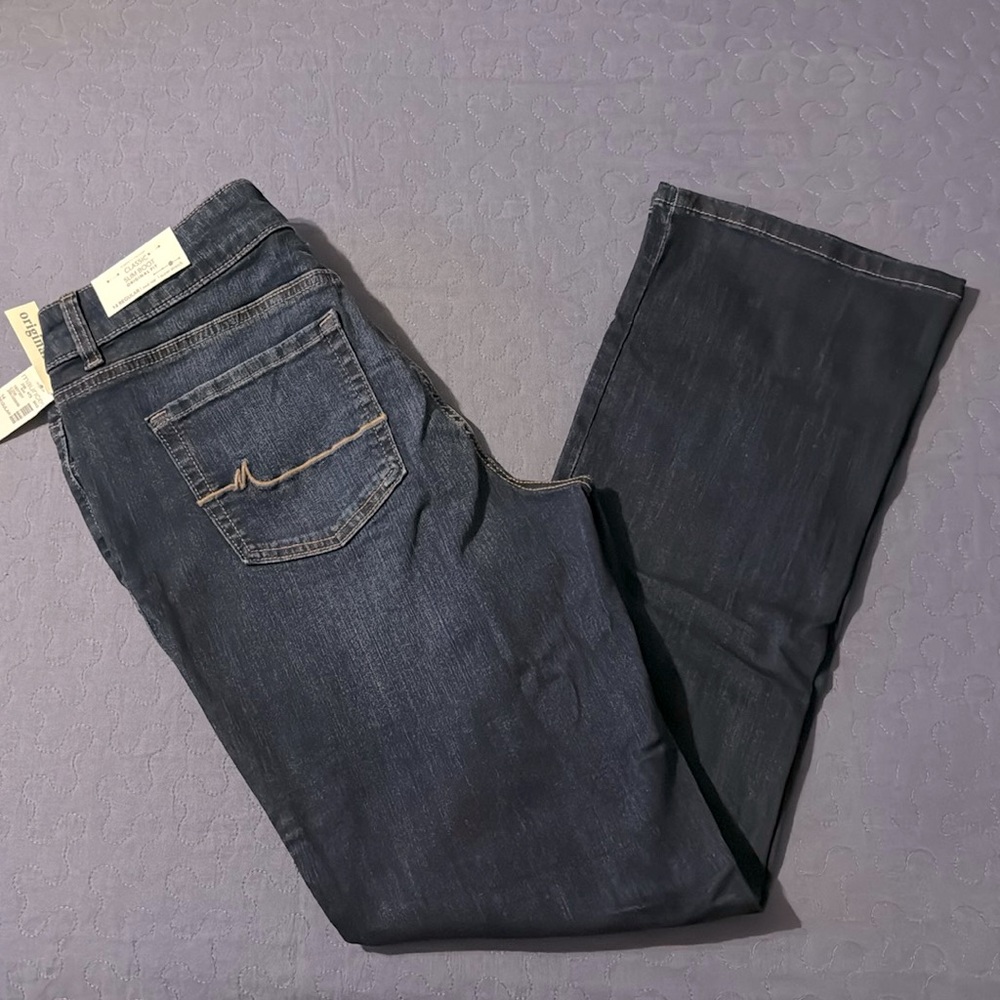 NWT Maurices Blue Denim Size 14 Classic Slim Boot Original Fit